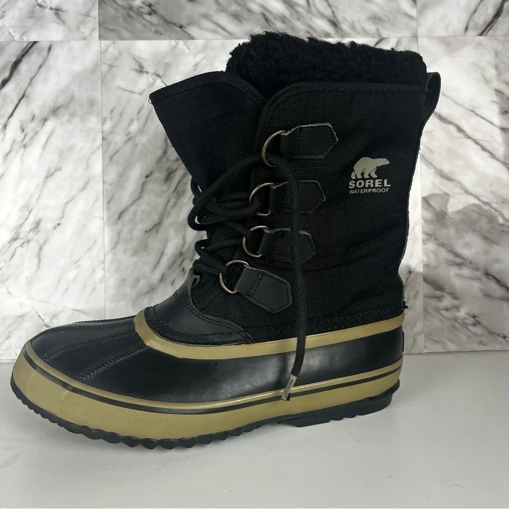 Sorel lace up winter waterproof snow boots. Men’s size 7 women’s size 9 - Picture 2 of 7
